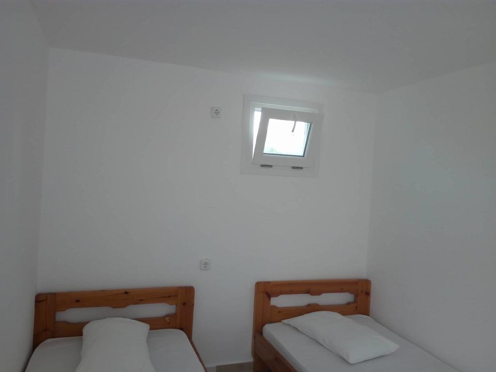 San Efrem Aparthotel Períssa Rom bilde